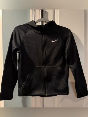Nike Kids' ThermaFit Black Full-Zip Hoodie Biys sz Large